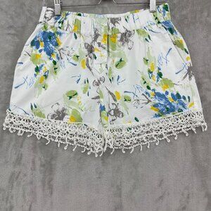 Anthropologie Crochet Lace Trim White Floral Chino Shorts Cotton
